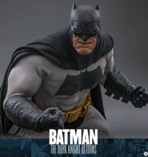 Batman – The Dark Knight Returns | Hot Toys (PRE ORDEN) | UVSTOREGT