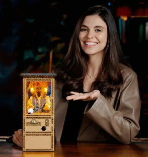 Zoltar Speaks Fortune Teller Machine – New Wave Toys | Réplica Escala 1:6 | UVSTOREGT