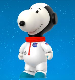 Snoopy (White Spacesuit) | Super7 (SuperSize Vinyl Collectible) (PRE ORDEN) | UVSTOREGT